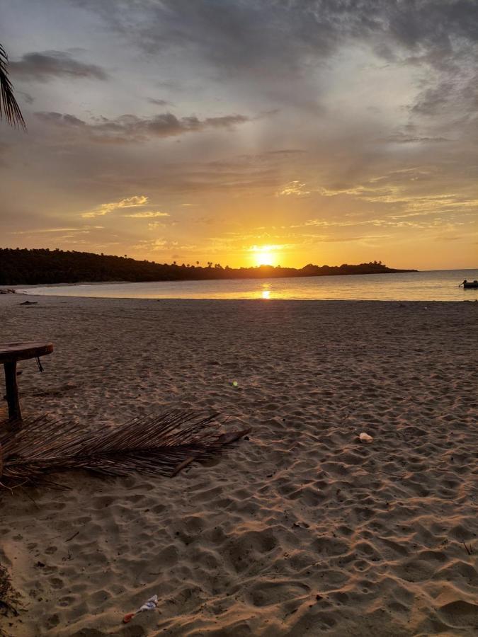 Cabana Playa Cambiaso Bed & Breakfast Puerto Plata Exterior photo
